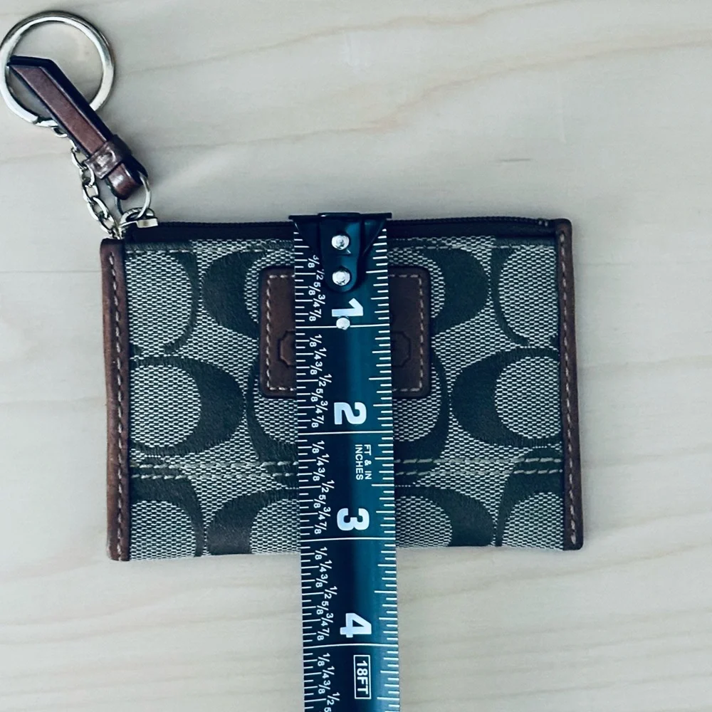 Coach Tan Signature Canvas with Leather Mini Zip Coin Card Case W/ Key Ring - Picture 11 of 12